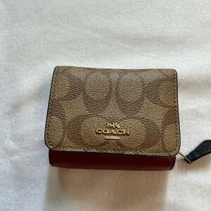 Coach Wallet Brown and Orange Multigrain Leather